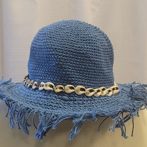 Silly Sarongs Crocheted Shell Fringe Hat vintage blue