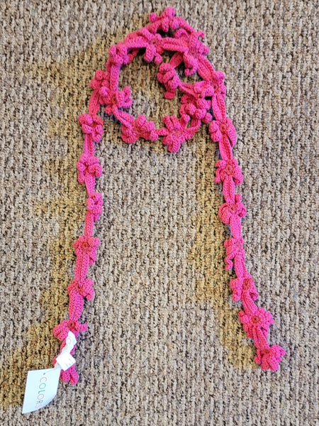 COLORS crocheted daisy chain scarf rose pink