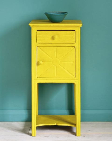 Chalk Paint by Annie Sloan - English Yellow
